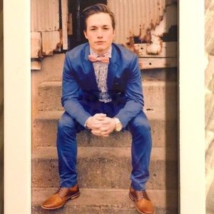 Sleek mens/teens blue dress suit from express